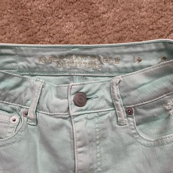 American Eagle High Waisted Denim Shorts (stretch) - Picture 2 of 4